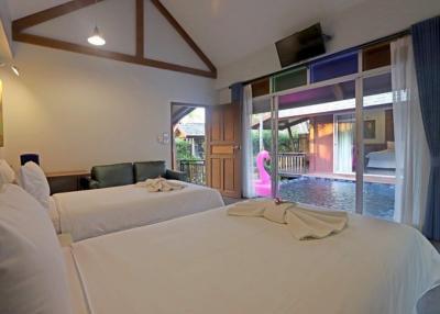 Pool Villa for sale, 1 bedroom unit with 18 swimming pools, with hotel license. Sale ​​350 million baht