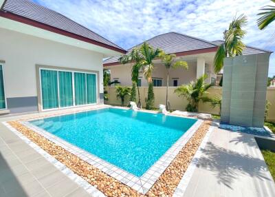 Beautiful home, focus on quality. special promotion Price 6,755,000 baht, special promotion, receive a discount of 500,000 Total price 6,255,000 baht Dusit Garden Pattaya