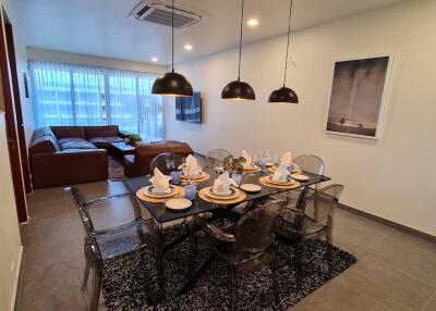 Chom Talay Condo Na Jomtien, Sattahip Selling at a special price of only 10.59 million baht.
