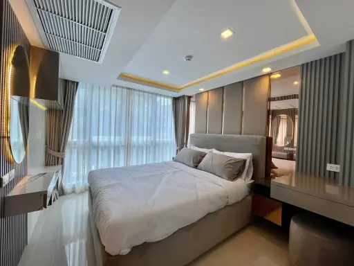 
                        Grand Avenue Condo 2 bedrooms in the heart of Pattay...