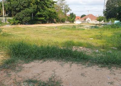Land for sale Beautiful land, good location, in the heart of South Pattaya.