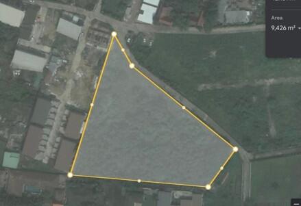 Land for sale Soi Siam Country Pattaya Area 5 rai 303 sq m, next to the road, 144 meters wide.