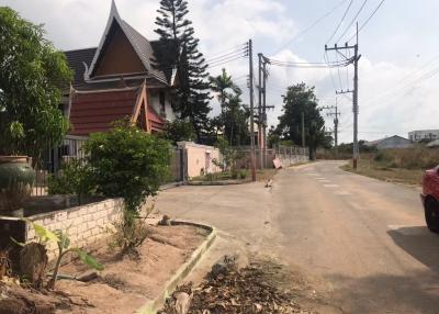 Land for sale Chaiyapruek Pattaya  Land 21 Rai Selling 6 million baht per rai.
