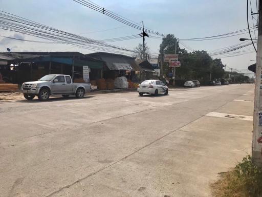 Land for sale Chaiyapruek Pattaya  Land 21 Rai Selling 6 million baht per rai.