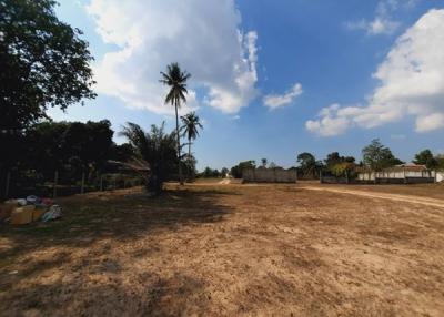 Land for sale in Huay Yai, Pattaya, near the golf course Green view villas phoenix golf.