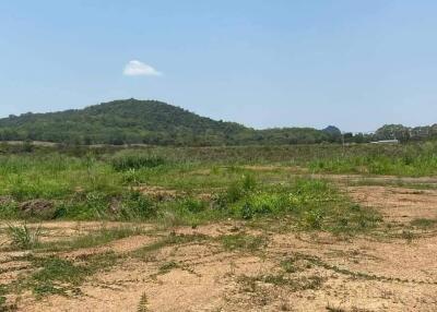 Land for sale in Bang Saray, Sattahip, Chonburi. big discount best location best price Selling only 3.2 million baht per rai.