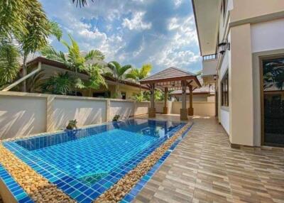 Beautiful house, good atmosphere, near the main road, easy to get in and out of, Baan Dusit, Pattaya