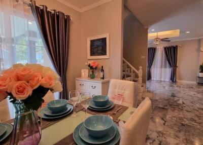 beautifully decorated house Ready to move in Price is only 3,690,000 baht, great value, 4 bedrooms, 4 bathrooms, Khao Noi Boon Samphan, Pattaya.