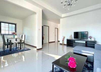 etached house, good location, wide area, next to the railway, Nong Yai, @North Pattaya.