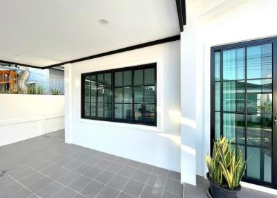 etached house, good location, wide area, next to the railway, Nong Yai, @North Pattaya.