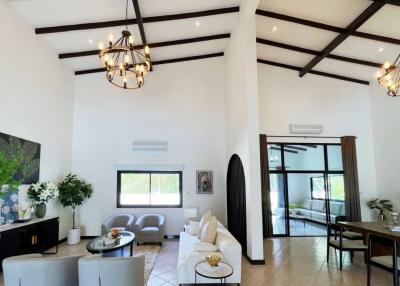 Selling a house with a lot of space. Mabprachan Reservoir, Pattaya A house that comes with natural atmosphere and good environment. can travel in many directions