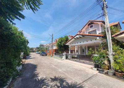 2 storey detached house for sale  Nong Ket Yai, Bang Lamung, Chonburi 4 bedrooms 4 bathrooms