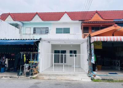 2 storey townhouse for sale, Soi Nern Plub Wan, Pattaya. 2 bedrooms