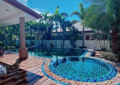 !!! Super discount on pool villa!!! Baan Dusit Pattaya. 4 bedrooms
