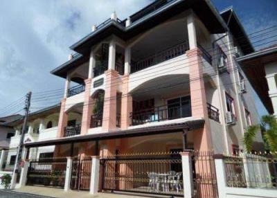 Apartment for sale near the sea, 4 floors, 8 rooms Size 57 square wa Ban Amphoe Hin Wong, Na Chom Thian, Sattahip