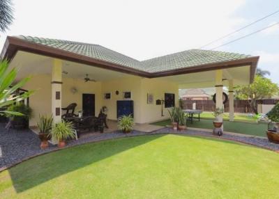 #Beautiful house, wide garden area Map Prachan Zone, Pattaya. area 464 sq m