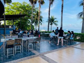 Hotel for sale  Beachfront  NAJomtien, Sattahip, Chonburi .