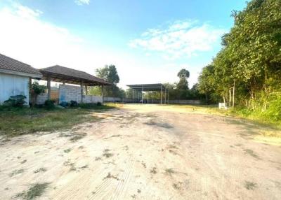 1 Rai land in Pong, Bang Lamung, Chonburi. For sale 3.7  million baht