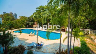 Ruamchok 2 Condominium For sale in Pratumnak