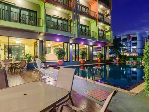 # Hotel for sale, good location Pattaya Naklua is not far from Wong Amat Beach Sold with a hotel license