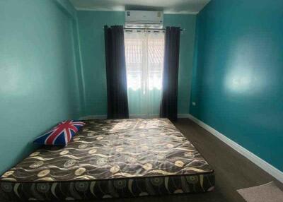 2 storey townhome for sale (corner), beautiful furnished, Pattaya. 2 bedrooms 1 bathroom.