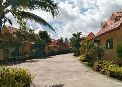 sell and rent Lovely resort located in Huai Yai, Pattaya.