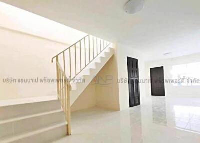2 storey townhouse for sale, Baan Ratanakorn 19 project. Soi Siam Country Club, Pattaya.  Price 1.69 baht