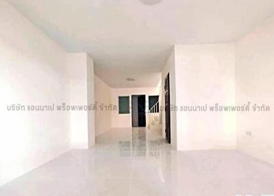 2 storey townhouse for sale, Baan Ratanakorn 19 project. Soi Siam Country Club, Pattaya.  Price 1.69 baht