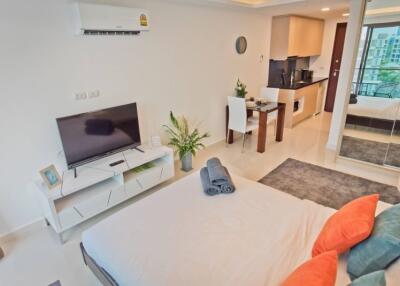 Condo for sale in Jomtien, Pattaya, studio room, 24 sq m., price 1,149,000 baht. Fully furnished with furniture