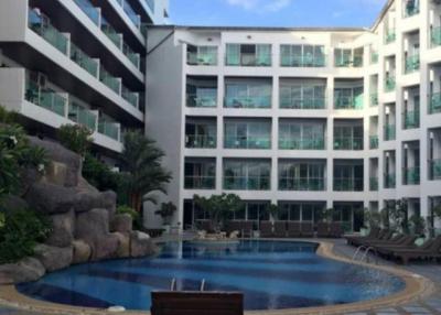 Hotel for sale on Jomtien Beach, Pattaya. Good location, suitable for a worthwhile investment.