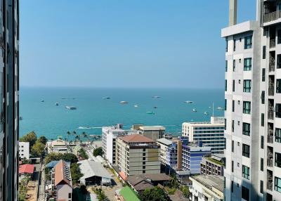 Sell ​​/ rent condo in Pattaya. 1 bedroom, 1 bathroom, rent 15000/month, sell 3290000 baht.