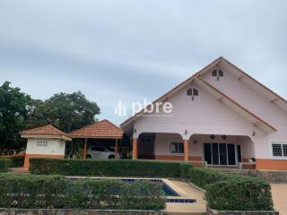 Pool Villa in Huay Yai For sale