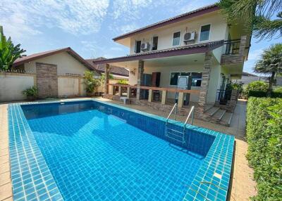 Baan Pool Villa Huay Yai, Pattaya.