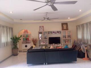 House for sale Mabprachan Reservoir, Pattaya. 4 bedrooms 3 bathrooms