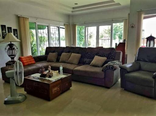 House for sale, 3 bedrooms, 3 bathrooms, Map Fuk Khak Lake, Pattaya.