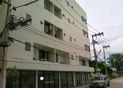 16 rooms guest house for sale in Pattaya near Walking Street.