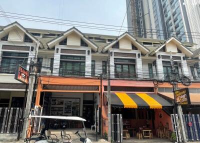Discount  From 14.5 to10.5M  Good price - Good location  Commercial building