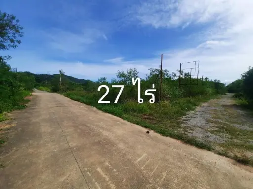 
                        27 Rai. Land in Bang Saray, Pattaya,...