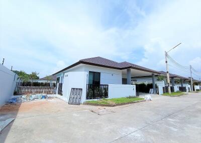 House for sale at Panalee Huay Yai, Pattaya. 2 bedrooms 3 bathrooms