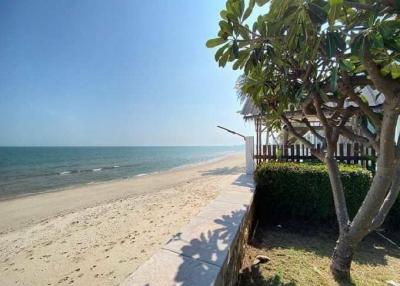 Selling a detached house by the sea, Cha-am. Phetchaburi    4 bedrooms 4 bathrooms