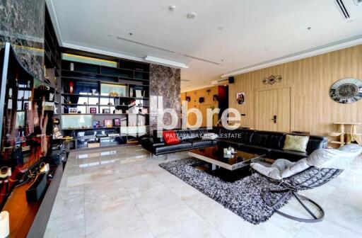 The Palm Condo For sale in Wongamat Beach