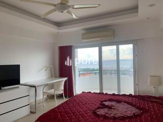 Star Beach 2 bed Condo For sale in Pratumnak