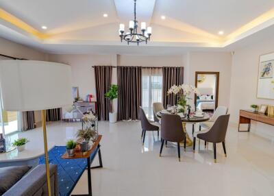 Dusit Garden Good Quality beautiful house, near tourist attraction ready to visit now