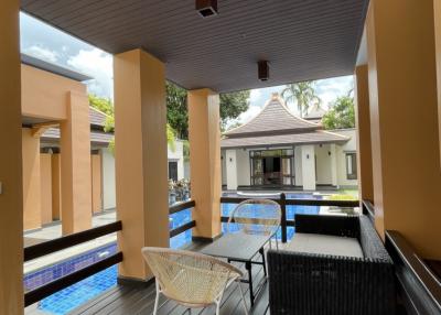 Phutara Pattaya Luxury Pool villa Thai Modern style
