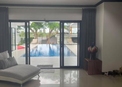 beautiful Pool villa near Mabprachan lake Pattaya
