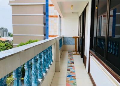 Apartment 3 rai 2 ngan 150 rooms near Jomtien beach 600 meter.