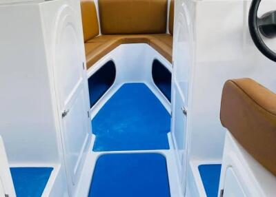 Speed ​​boat for 12 seats