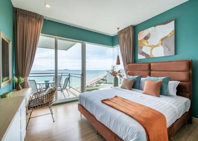 Luxury Beach front 4 bedrooms 4 bahtrooms Condo direct ocean view for Sale or Rent