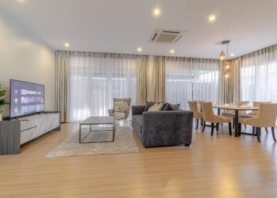 Newly house modern furniture Huai yai Pattaya