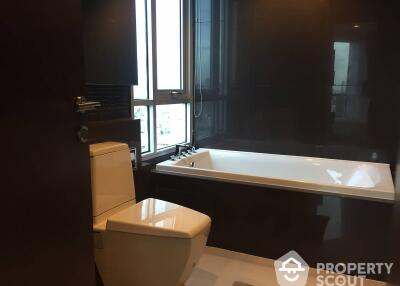 1-BR Condo at Rhythm Sathorn near BTS Saphan Taksin